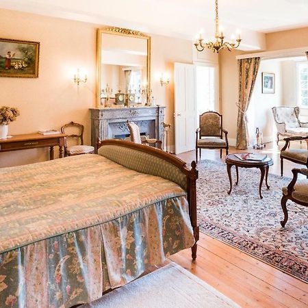Manoir De Sens Bed & Breakfast โบรอง-ออง-นูจ ภายนอก รูปภาพ