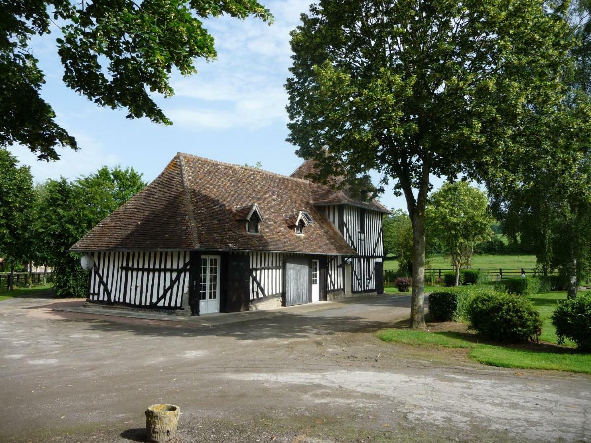 Manoir De Sens Bed & Breakfast โบรอง-ออง-นูจ ภายนอก รูปภาพ